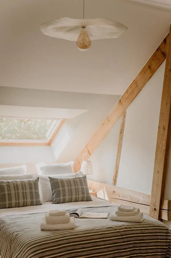 Chez Anne Et Gregoire Bed & Breakfast Voglans